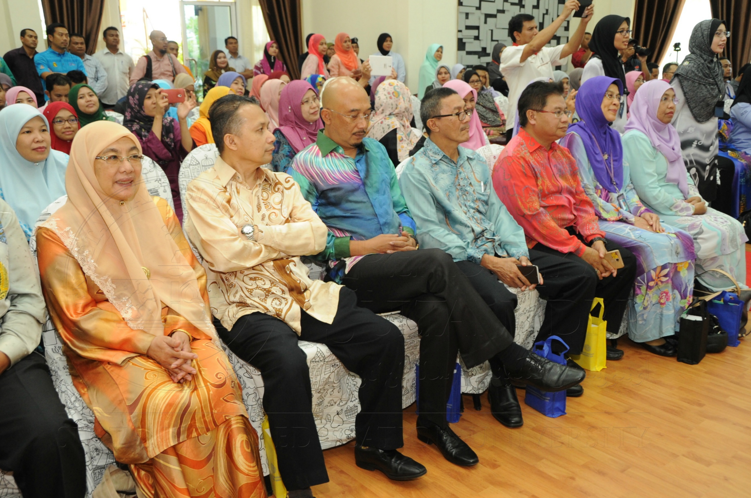 PRO16 32 NCDC HAS 3483